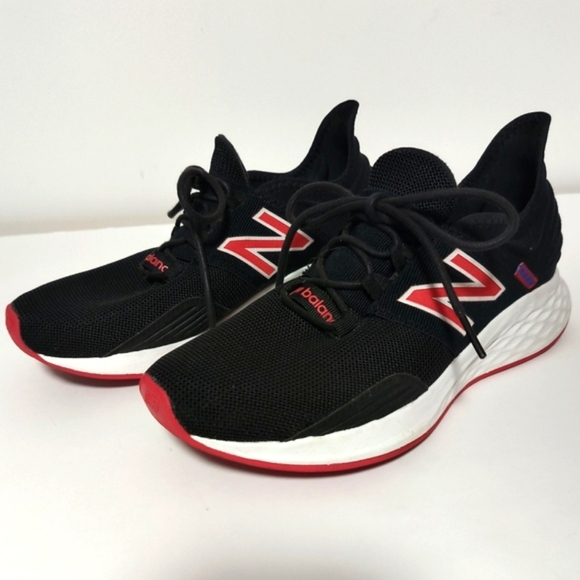 New Balance Fresh Foam ROAV Men's Running Shoes / Size 8 - Picture 1 of 7